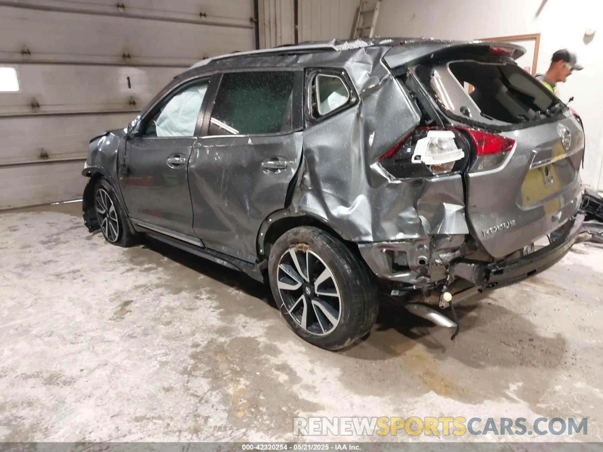 3 Фотография поврежденного автомобиля 5N1AT2MV7LC798394 NISSAN ROGUE 2020