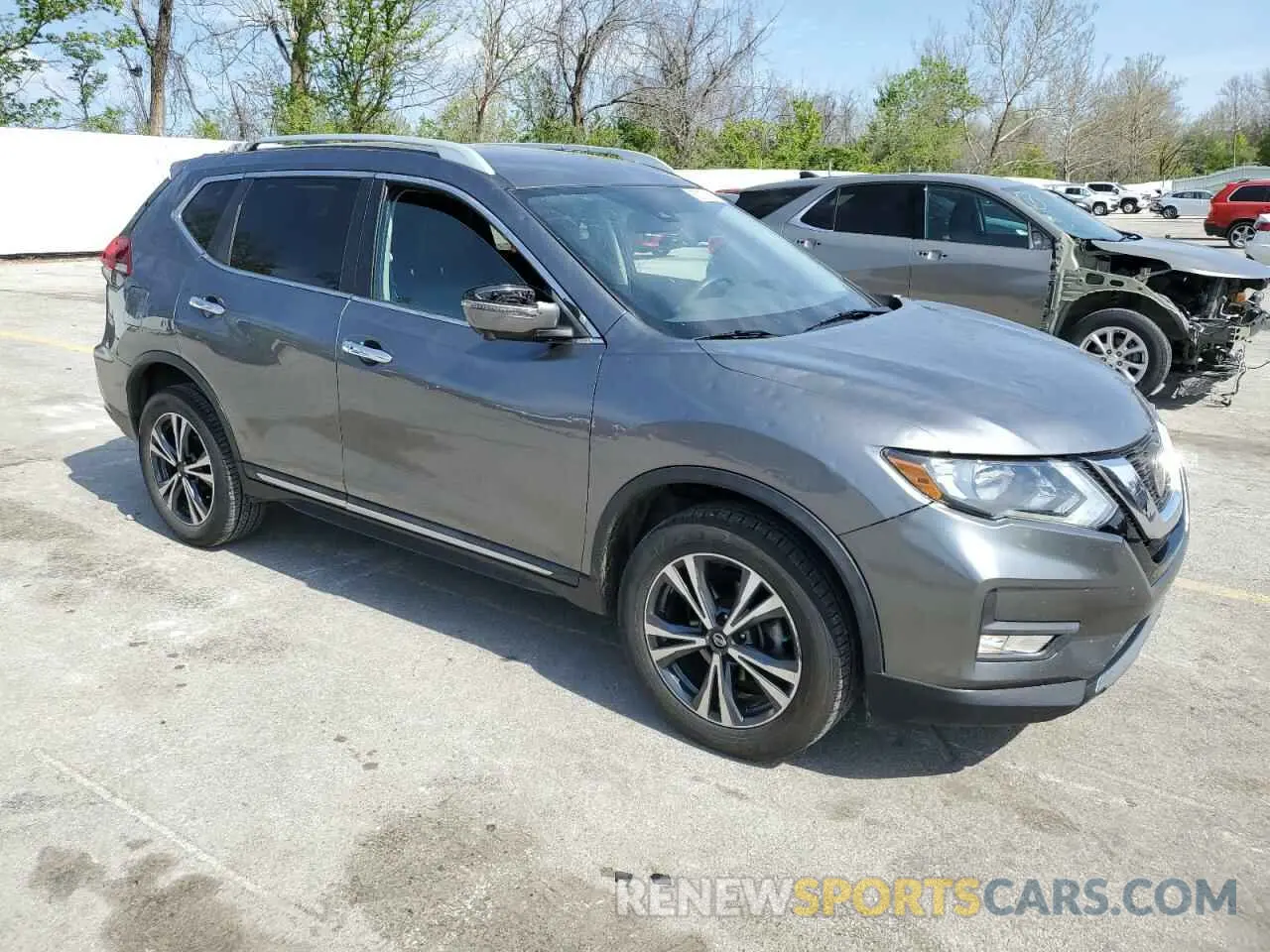 4 Photograph of a damaged car 5N1AT2MV8LC700036 NISSAN ROGUE 2020