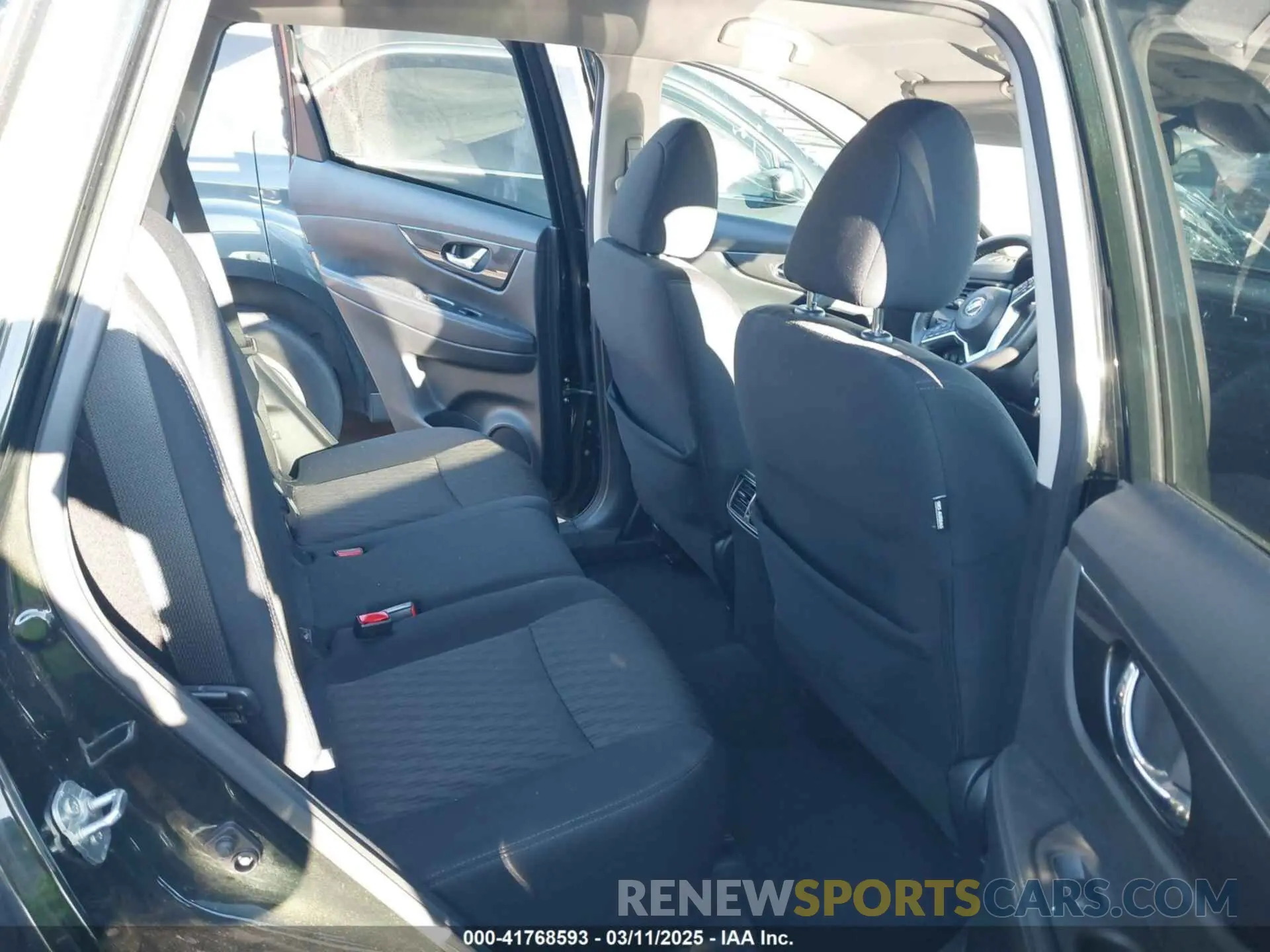8 Фотография поврежденного автомобиля 5N1AT2MV9LC734888 NISSAN ROGUE 2020