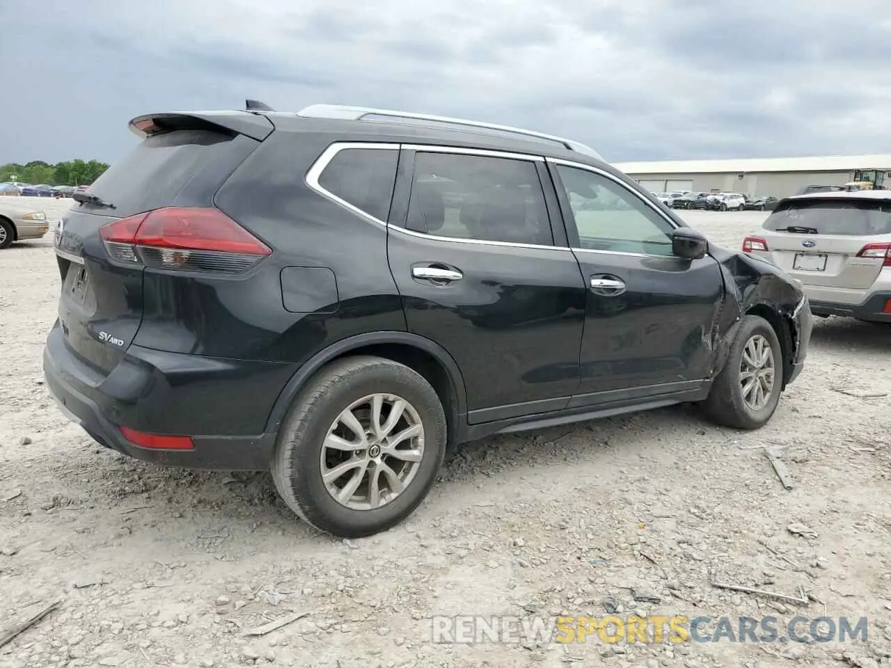 3 Photograph of a damaged car 5N1AT2MV9LC743820 NISSAN ROGUE 2020