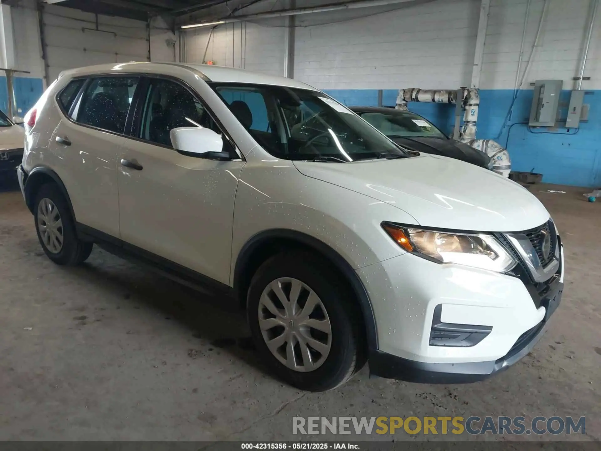 1 Photograph of a damaged car 5N1AT2MV9LC785811 NISSAN ROGUE 2020