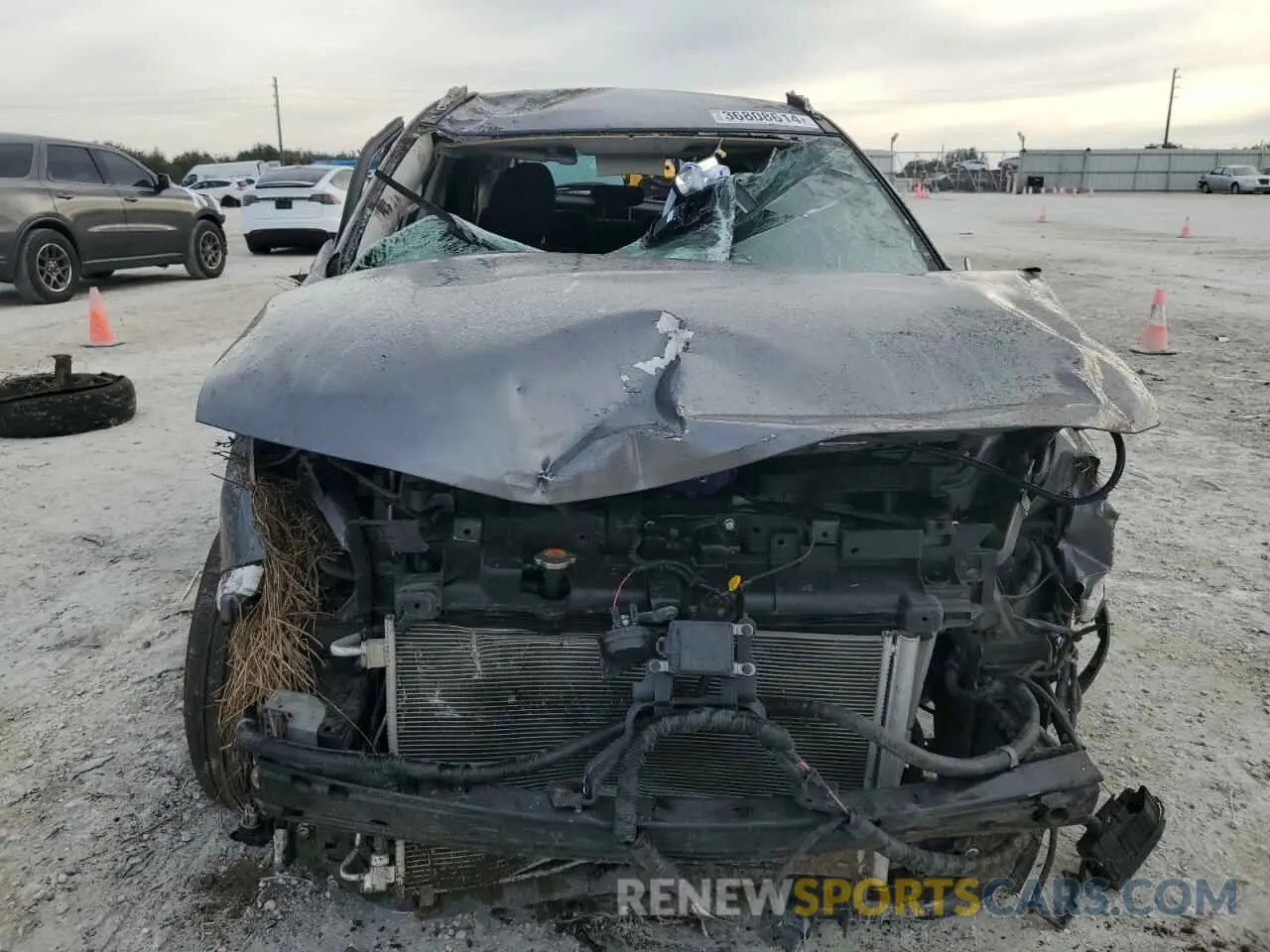 5 Photograph of a damaged car 5N1AT2MVXLC730185 NISSAN ROGUE 2020
