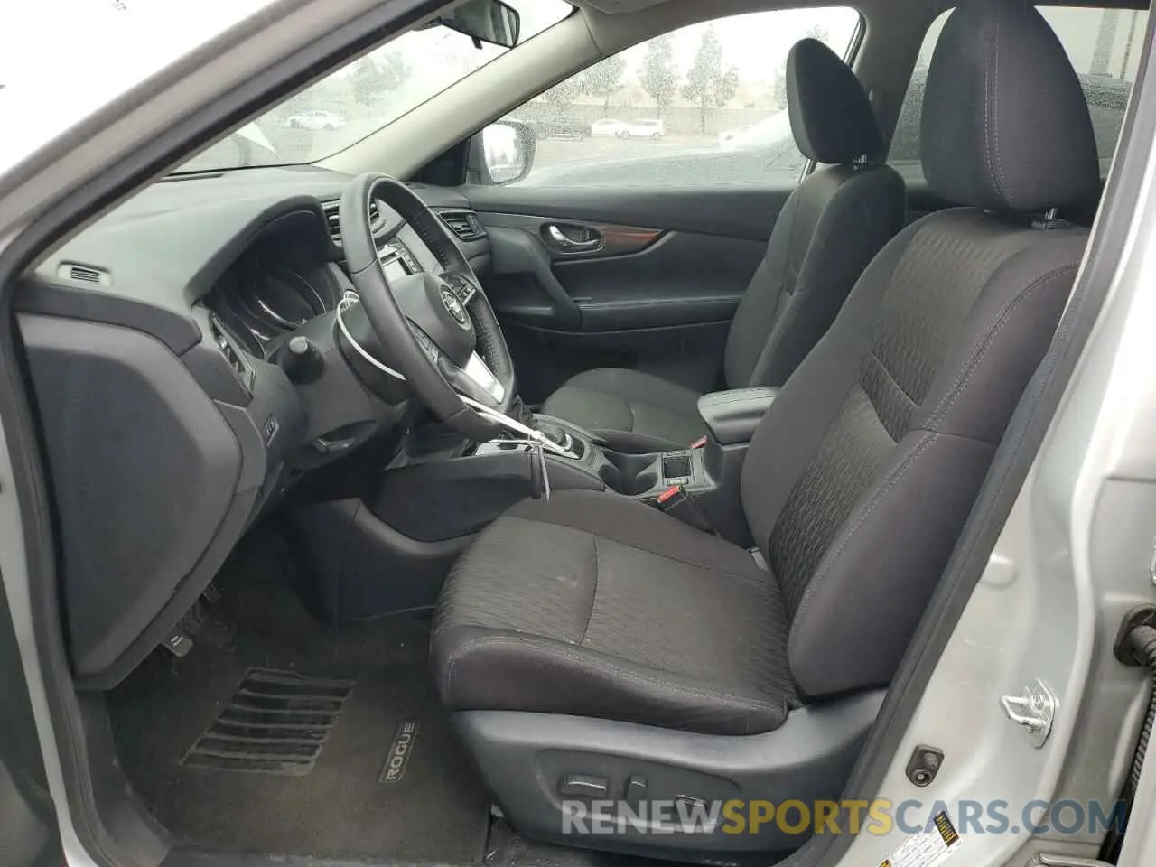 7 Фотография поврежденного автомобиля 5N1AT2MVXLC793397 NISSAN ROGUE 2020