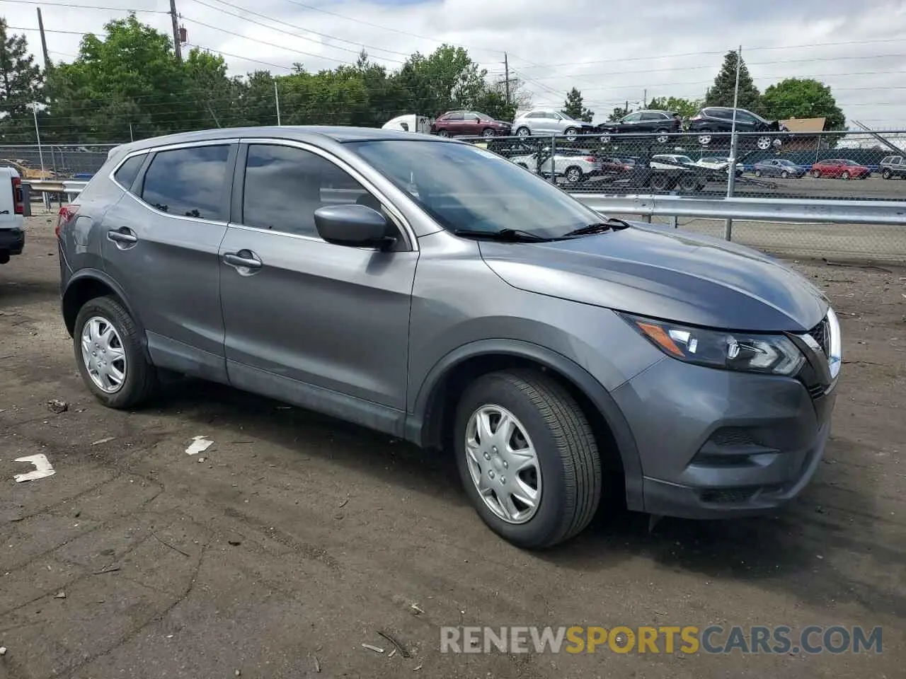 4 Photograph of a damaged car JN1BJ1CV1LW267140 NISSAN ROGUE 2020