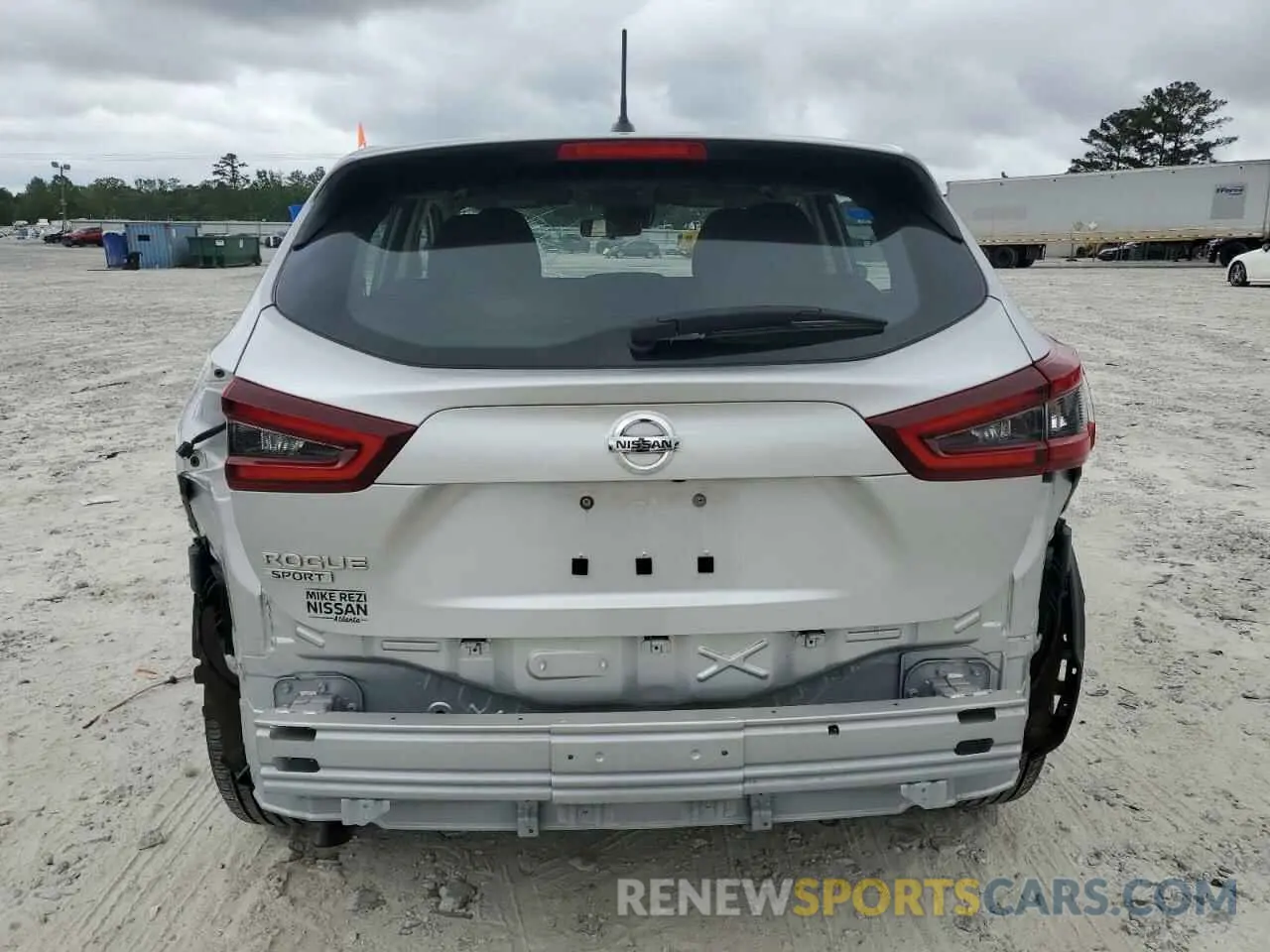 6 Photograph of a damaged car JN1BJ1CV3LW547352 NISSAN ROGUE 2020