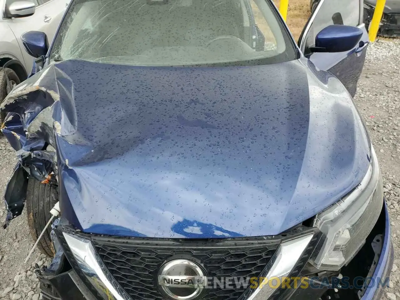 12 Photograph of a damaged car JN1BJ1CV4LW267729 NISSAN ROGUE 2020