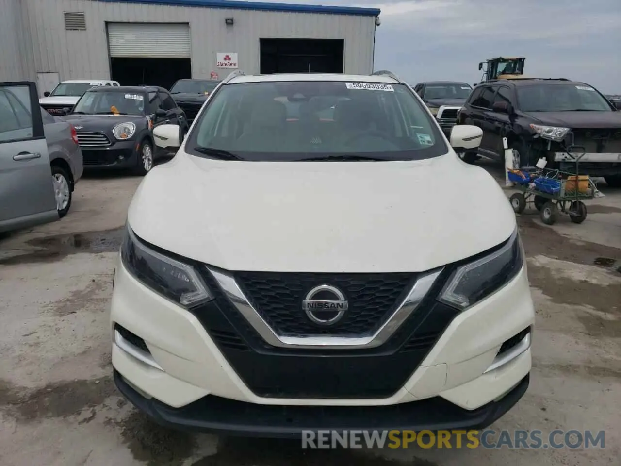 5 Photograph of a damaged car JN1BJ1CV4LW543293 NISSAN ROGUE 2020