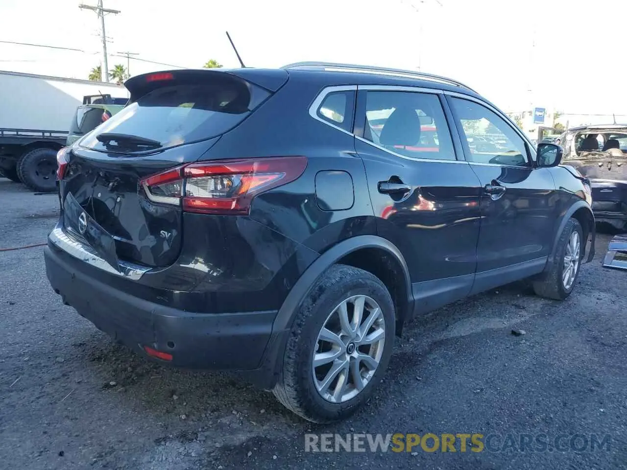 3 Photograph of a damaged car JN1BJ1CV4LW547506 NISSAN ROGUE 2020
