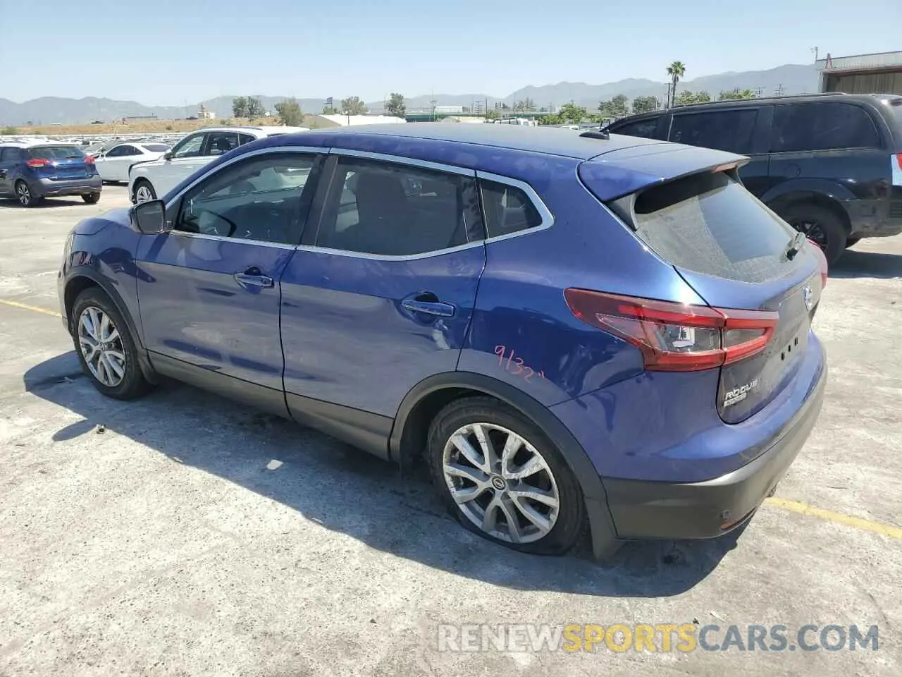 2 Photograph of a damaged car JN1BJ1CV6LW274018 NISSAN ROGUE 2020