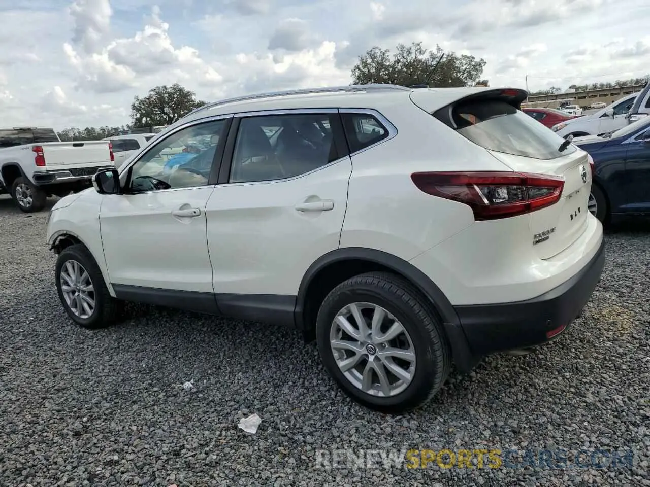 2 Photograph of a damaged car JN1BJ1CV6LW542145 NISSAN ROGUE 2020
