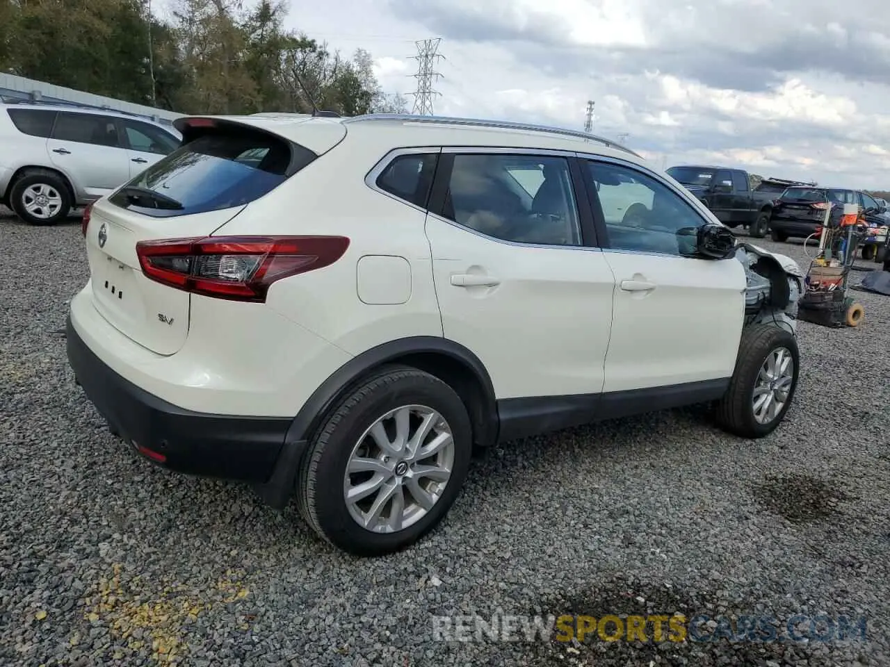 3 Photograph of a damaged car JN1BJ1CV6LW542145 NISSAN ROGUE 2020