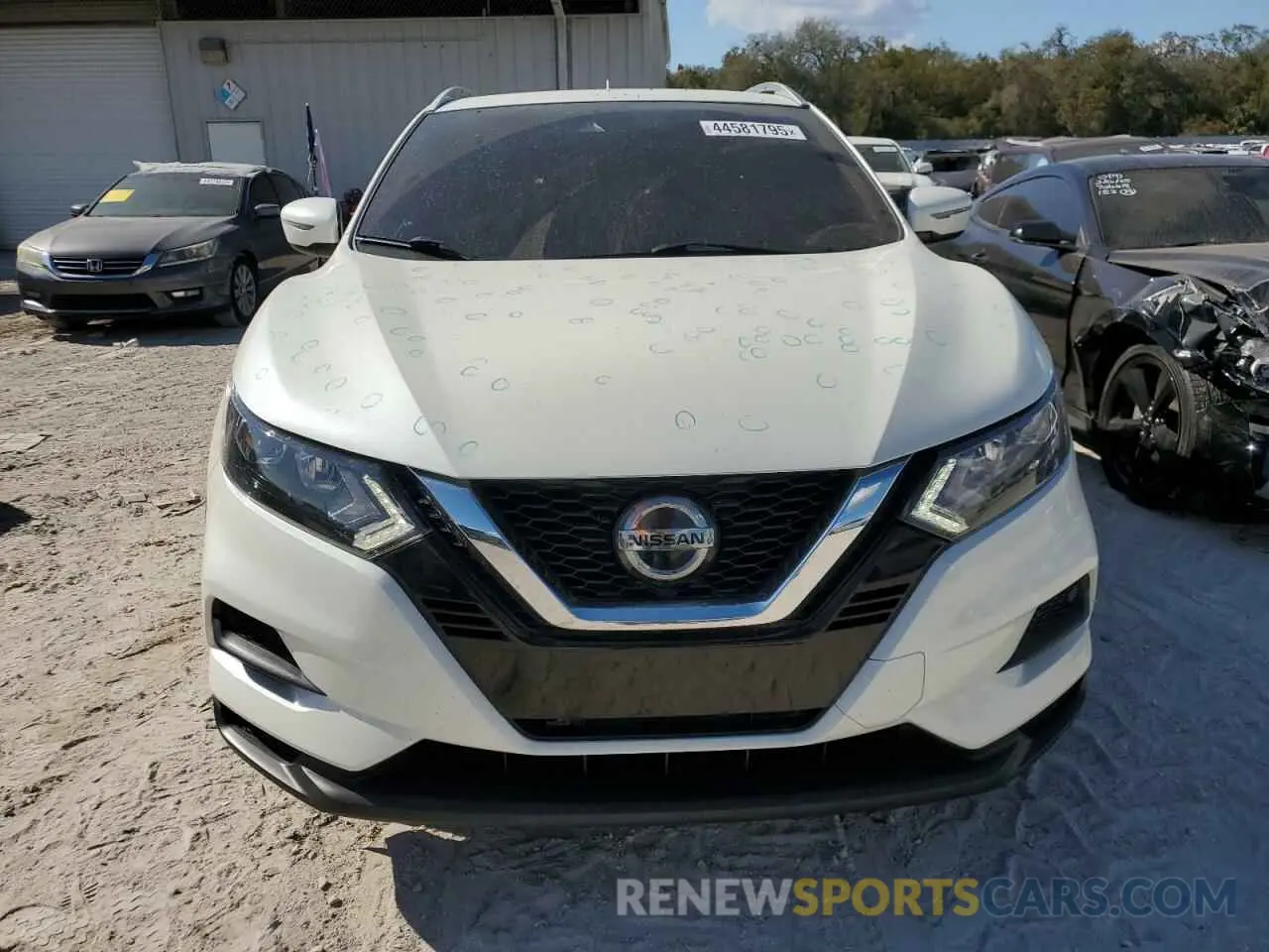 5 Photograph of a damaged car JN1BJ1CV6LW547507 NISSAN ROGUE 2020