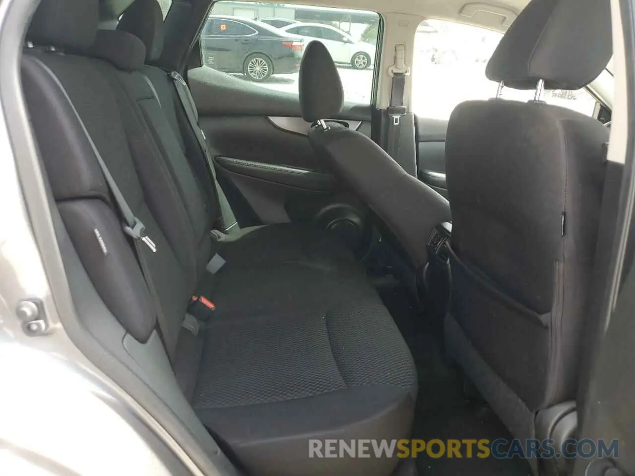 11 Photograph of a damaged car JN1BJ1CV7LW262525 NISSAN ROGUE 2020