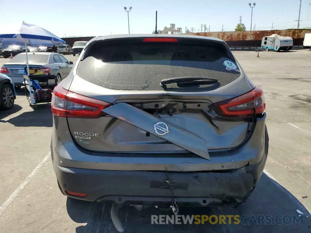 6 Photograph of a damaged car JN1BJ1CV9LW259089 NISSAN ROGUE 2020