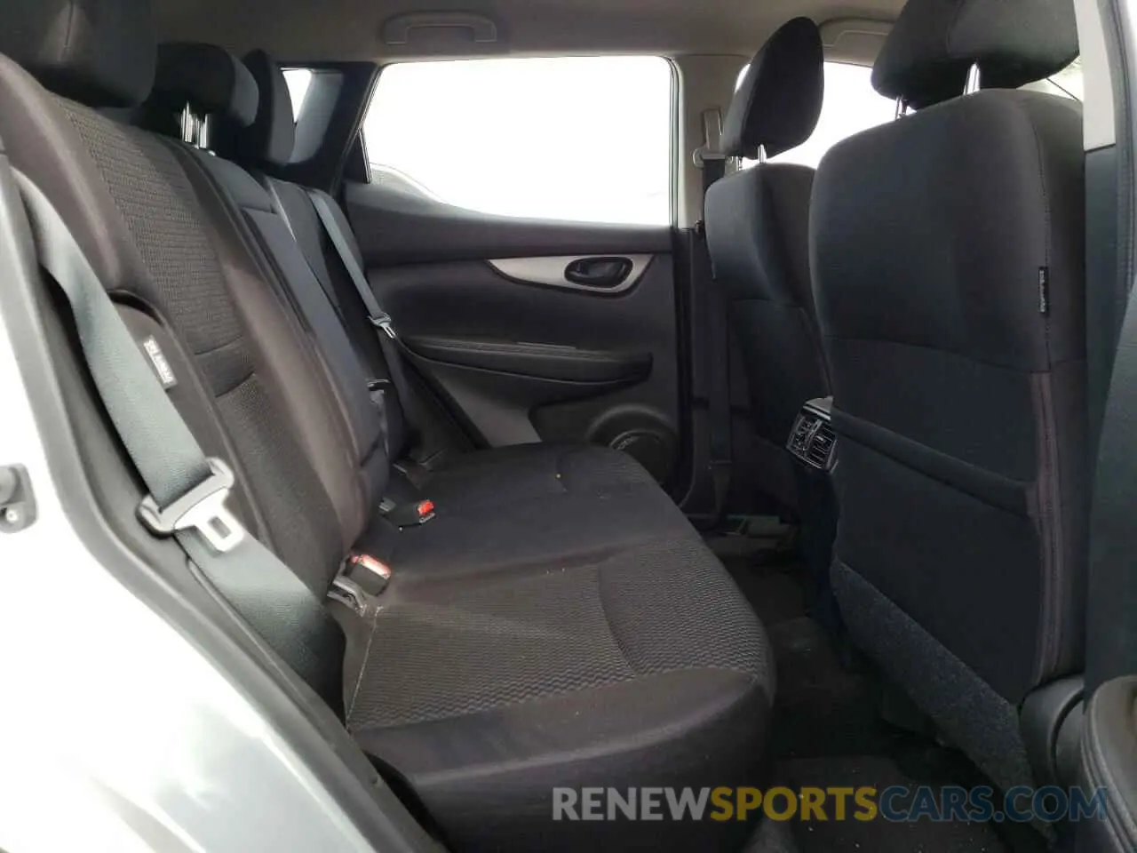 11 Фотография поврежденного автомобиля JN1BJ1CW1LW645367 NISSAN ROGUE 2020