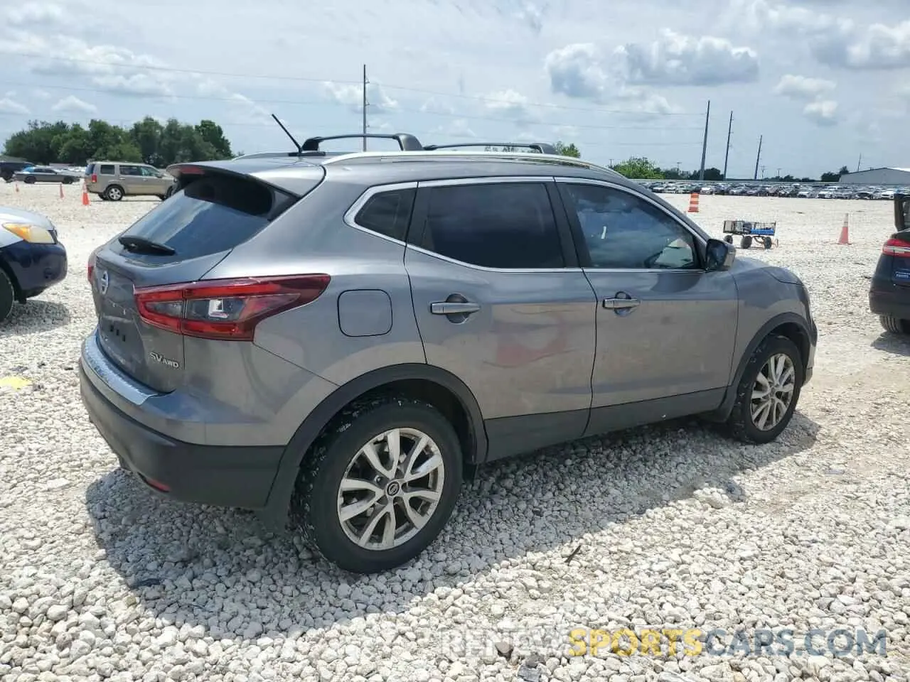 3 Photograph of a damaged car JN1BJ1CW4LW372098 NISSAN ROGUE 2020