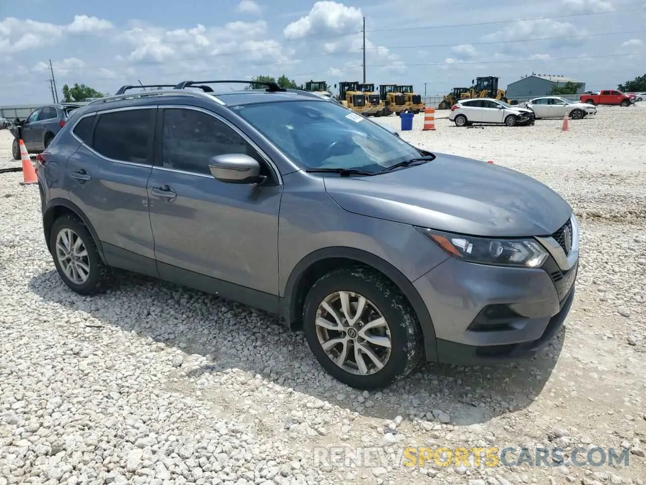 4 Photograph of a damaged car JN1BJ1CW4LW372098 NISSAN ROGUE 2020