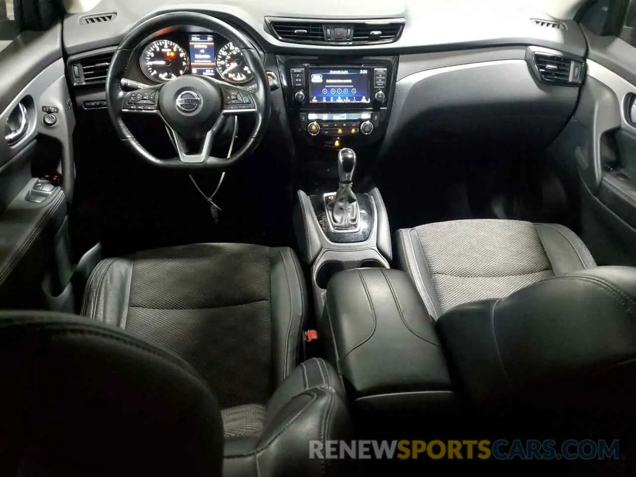 8 Фотография поврежденного автомобиля JN1BJ1CW4LW373980 NISSAN ROGUE 2020