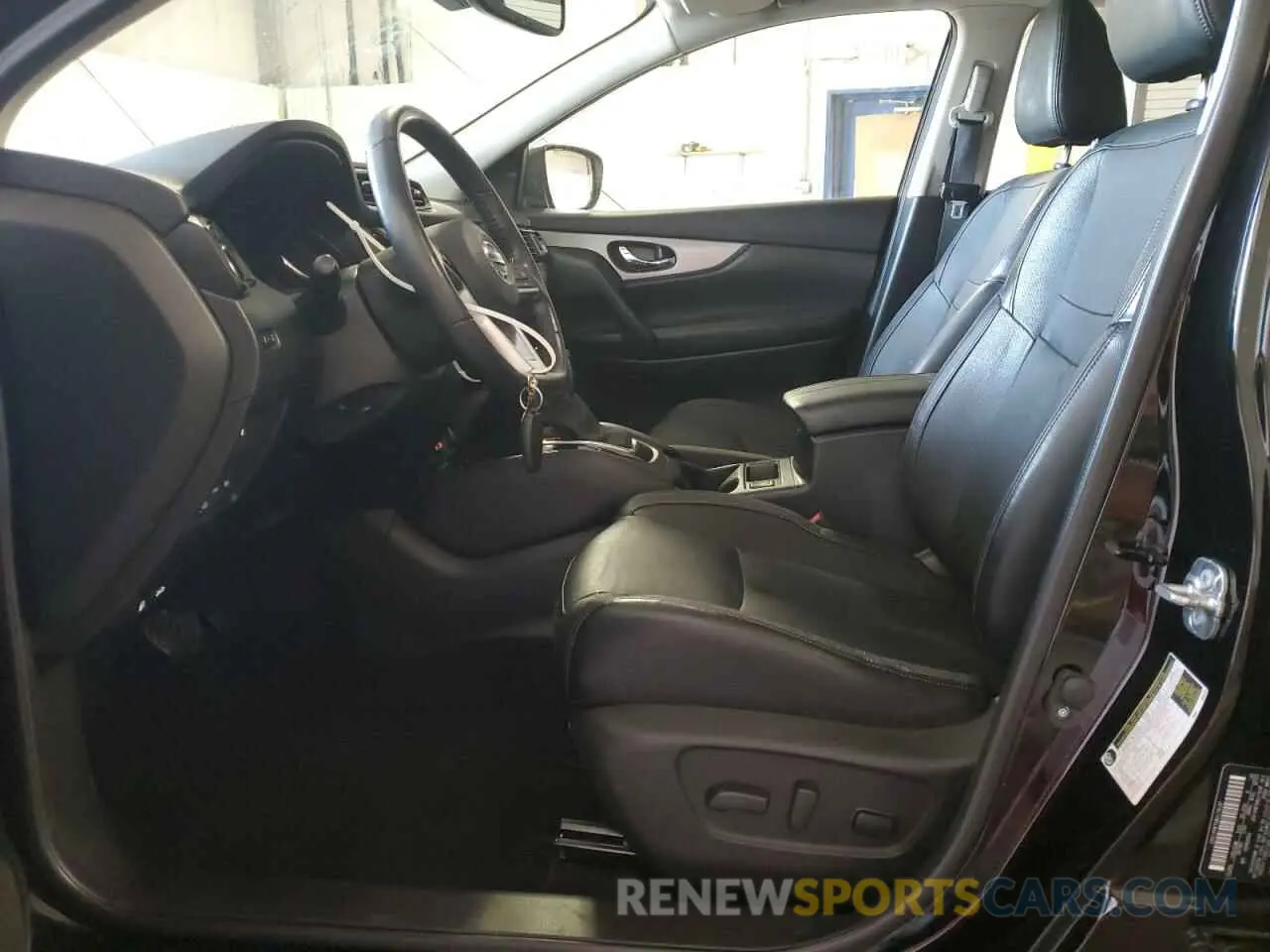 7 Фотография поврежденного автомобиля JN1BJ1CW4LW641507 NISSAN ROGUE 2020