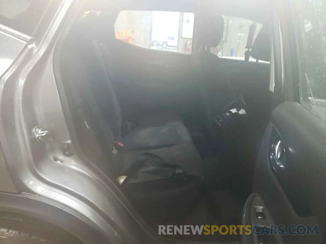 10 Photograph of a damaged car JN1BJ1CW4LW652037 NISSAN ROGUE 2020
