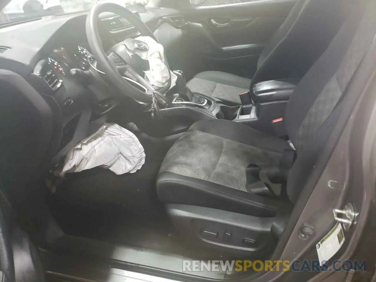 7 Photograph of a damaged car JN1BJ1CW4LW652037 NISSAN ROGUE 2020