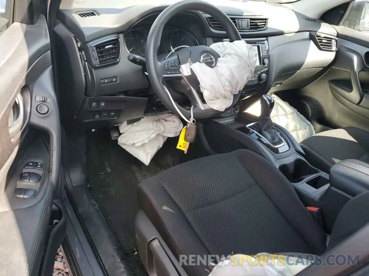 8 Photograph of a damaged car JN1BJ1CW5LW640544 NISSAN ROGUE 2020