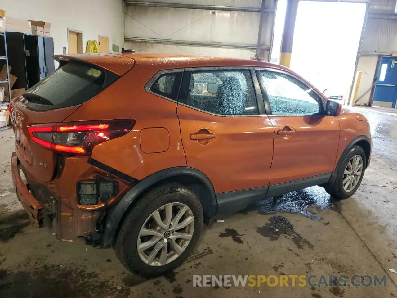 3 Photograph of a damaged car JN1BJ1CW6LW377450 NISSAN ROGUE 2020