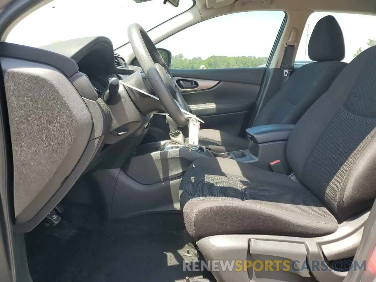 7 Photograph of a damaged car JN1BJ1CW6LW646367 NISSAN ROGUE 2020