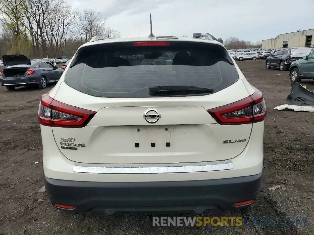 6 Photograph of a damaged car JN1BJ1CW7LW365100 NISSAN ROGUE 2020