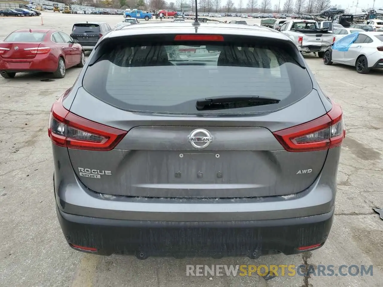 6 Photograph of a damaged car JN1BJ1CW8LW361833 NISSAN ROGUE 2020