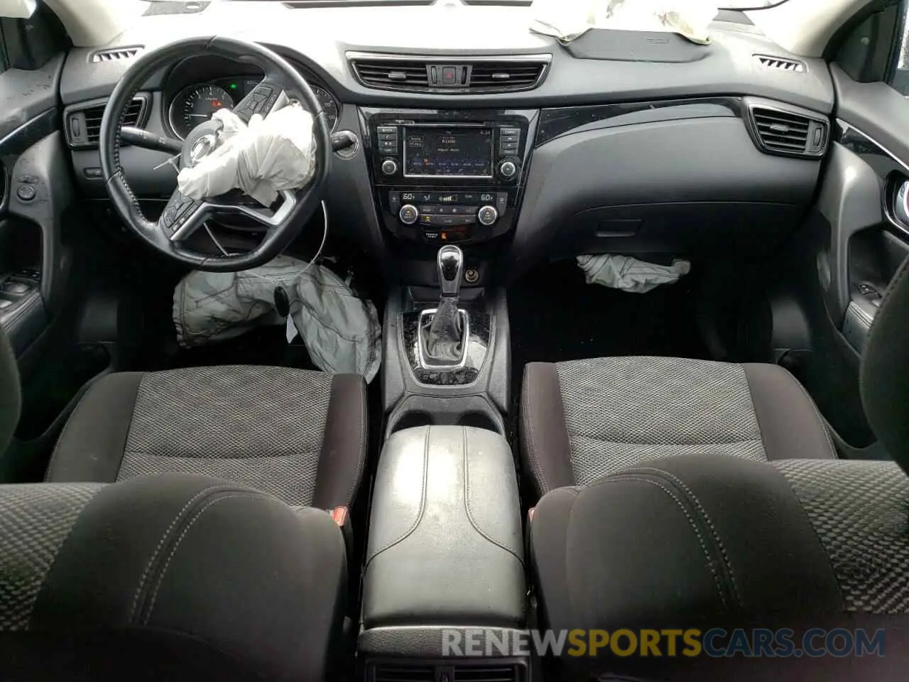 8 Photograph of a damaged car JN1BJ1CWXLW371019 NISSAN ROGUE 2020