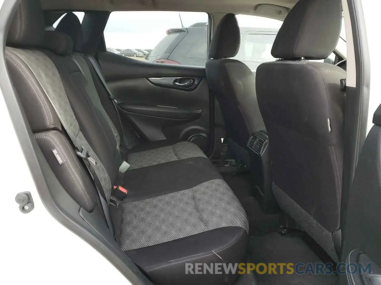 11 Фотография поврежденного автомобиля JN1BJ1CWXLW372400 NISSAN ROGUE 2020