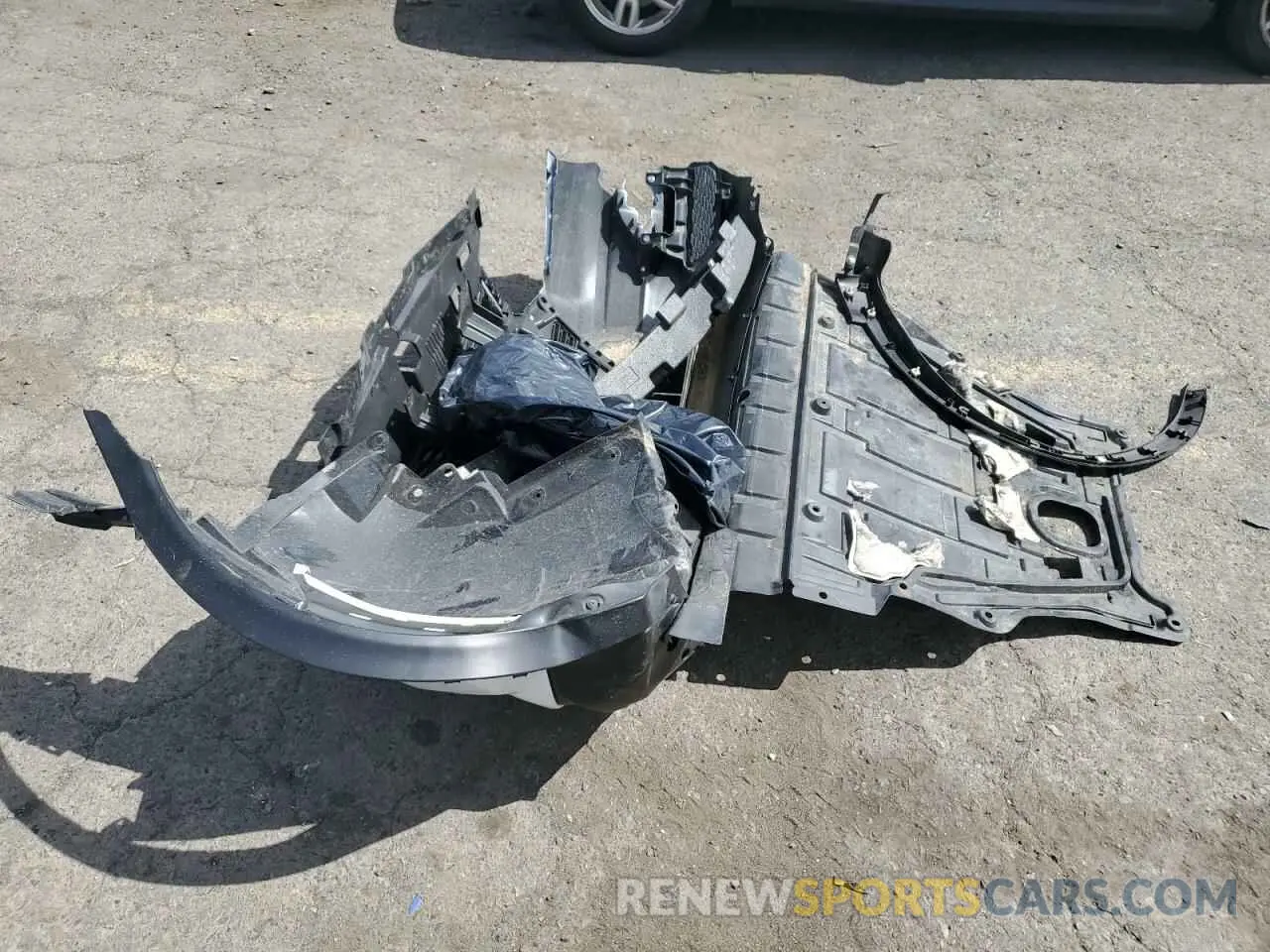 13 Photograph of a damaged car JN1BJ1CWXLW382814 NISSAN ROGUE 2020