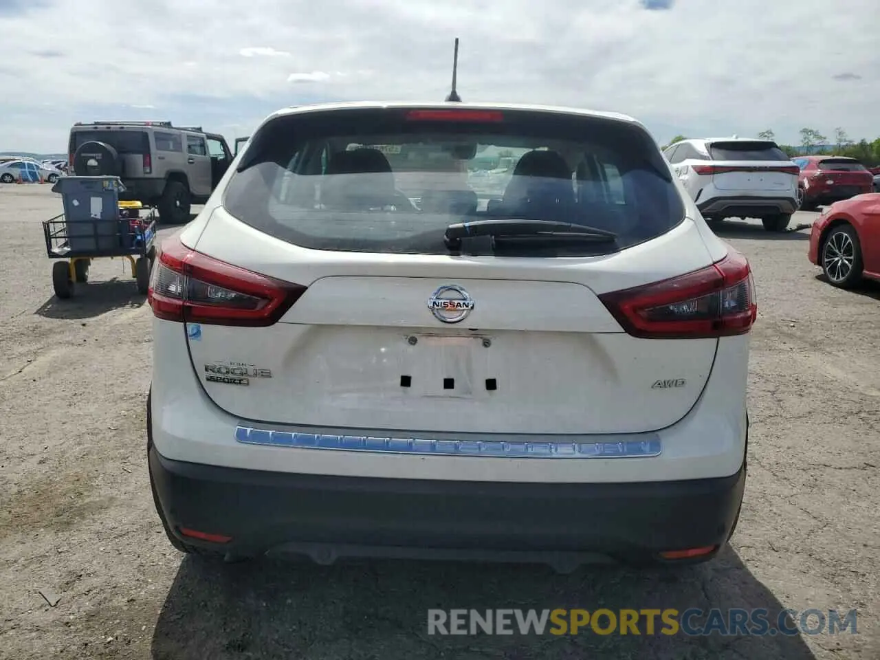 6 Photograph of a damaged car JN1BJ1CWXLW382814 NISSAN ROGUE 2020