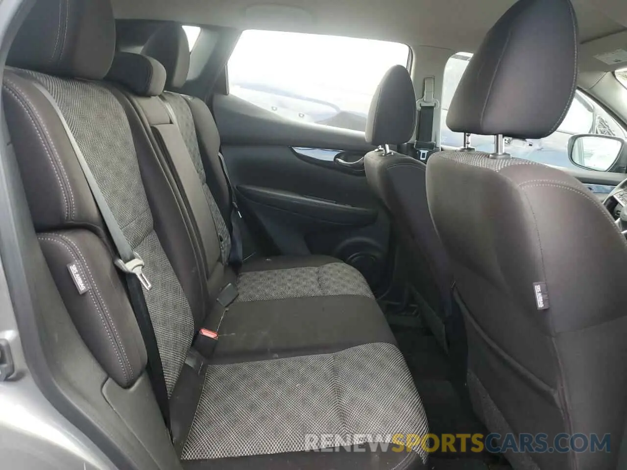 10 Фотография поврежденного автомобиля JN1BJ1CWXLW652141 NISSAN ROGUE 2020