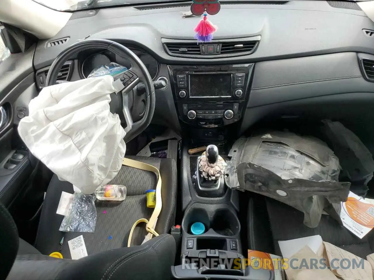 8 Photograph of a damaged car JN8AT2MT1LW003992 NISSAN ROGUE 2020