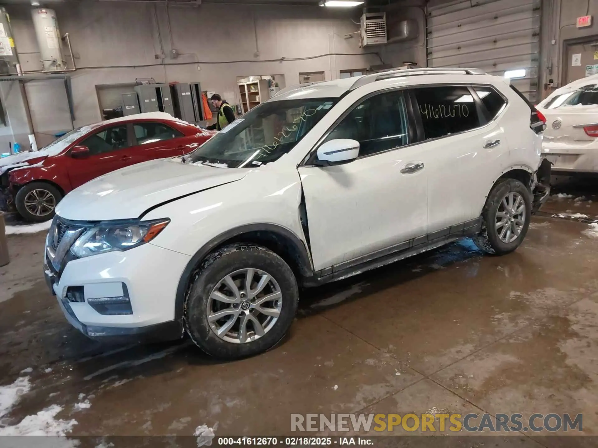 2 Photograph of a damaged car JN8AT2MT1LW038810 NISSAN ROGUE 2020
