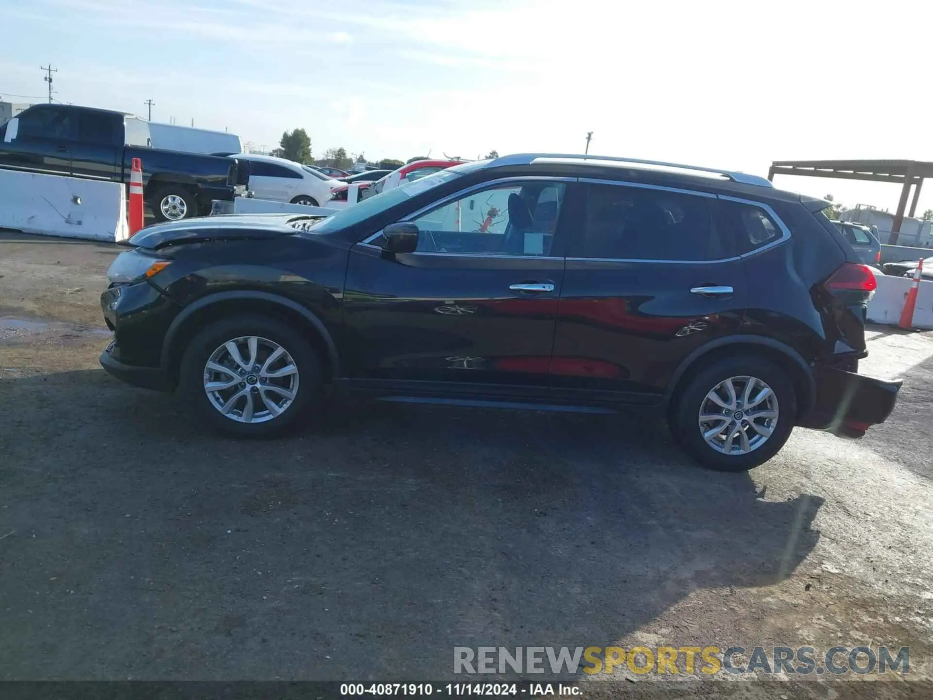 13 Фотография поврежденного автомобиля JN8AT2MT2LW002799 NISSAN ROGUE 2020