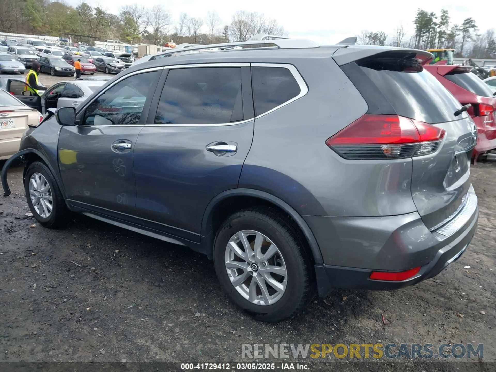 3 Photograph of a damaged car JN8AT2MT2LW007839 NISSAN ROGUE 2020