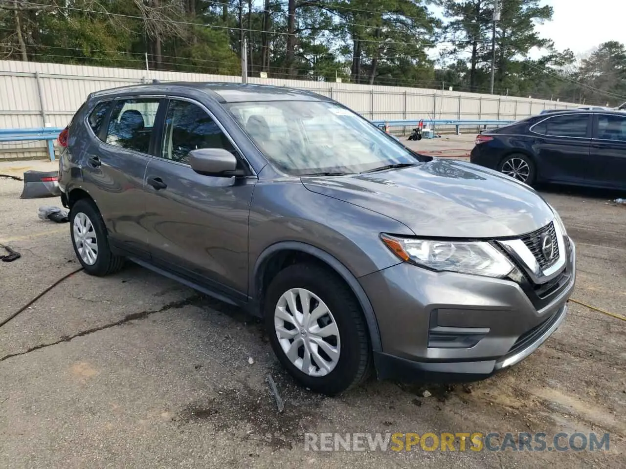 4 Photograph of a damaged car JN8AT2MT2LW038931 NISSAN ROGUE 2020