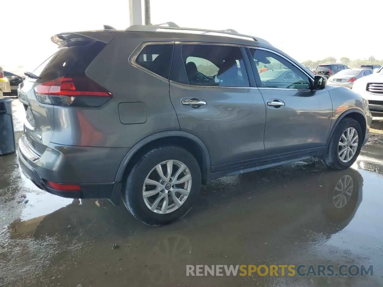 3 Фотография поврежденного автомобиля JN8AT2MT3LW005534 NISSAN ROGUE 2020