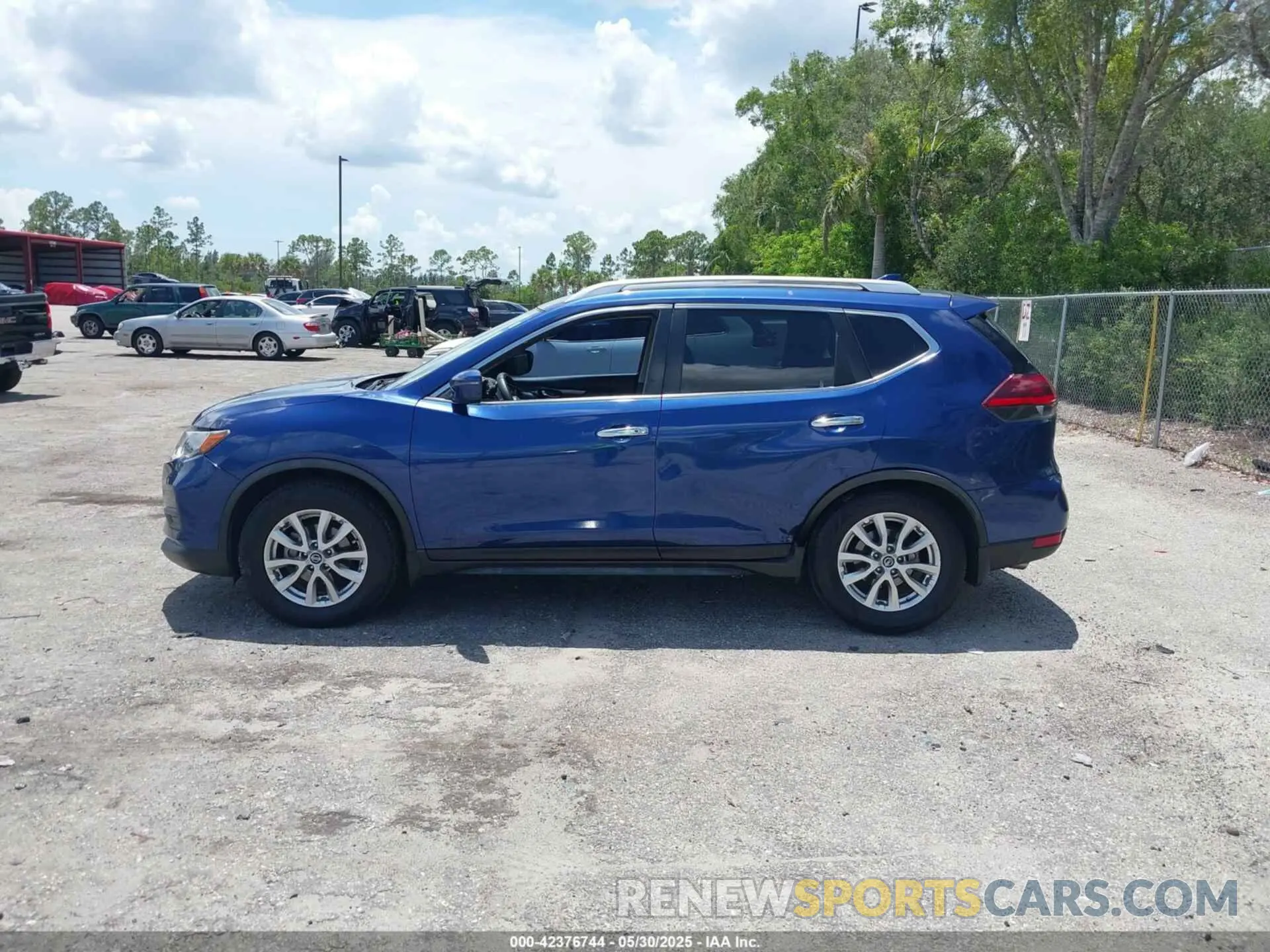 15 Photograph of a damaged car JN8AT2MT3LW008157 NISSAN ROGUE 2020