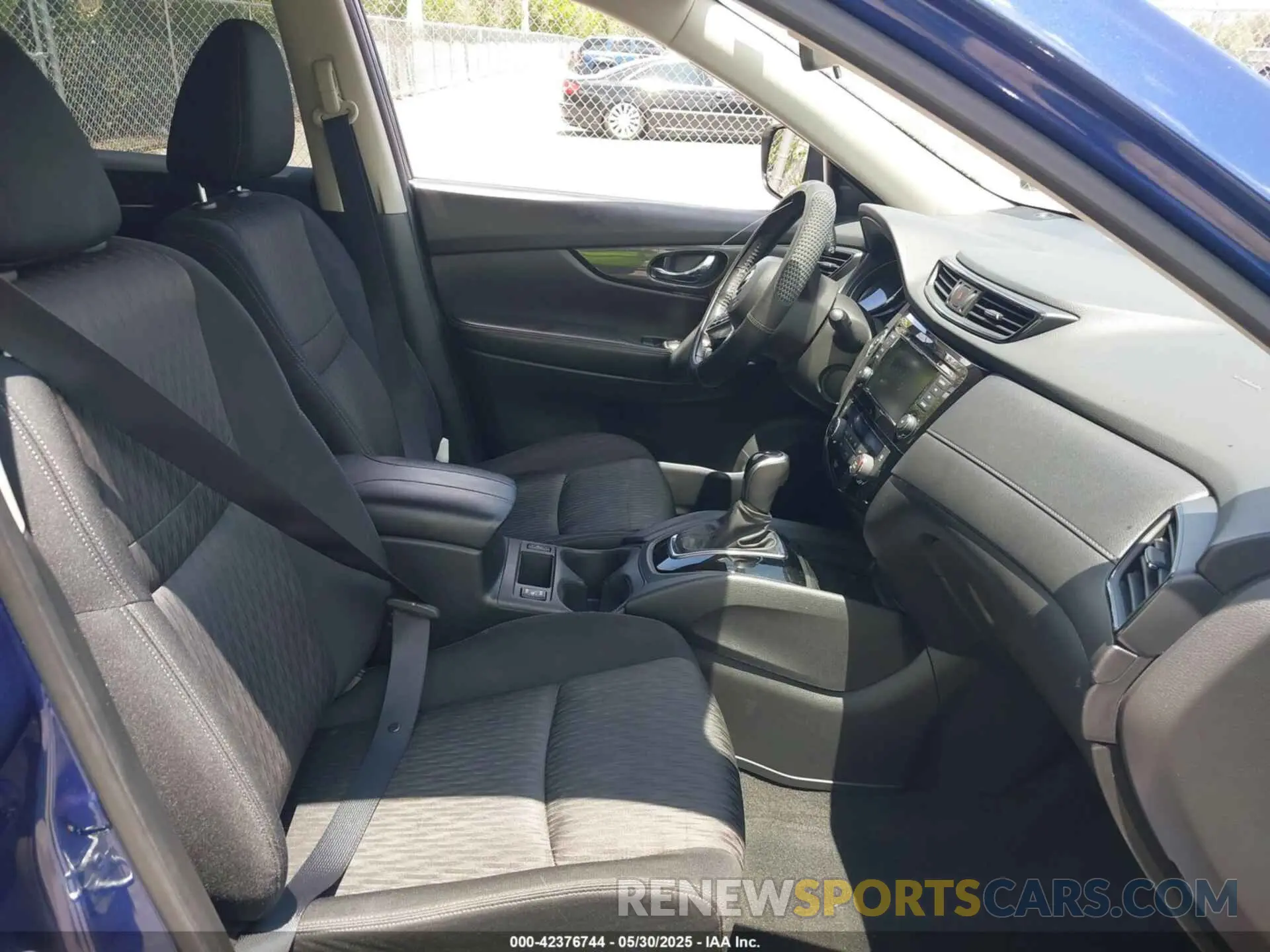 5 Photograph of a damaged car JN8AT2MT3LW008157 NISSAN ROGUE 2020