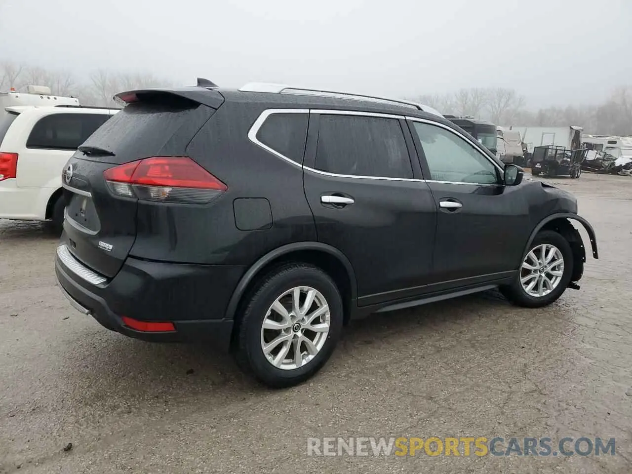 3 Photograph of a damaged car JN8AT2MT4LW003159 NISSAN ROGUE 2020