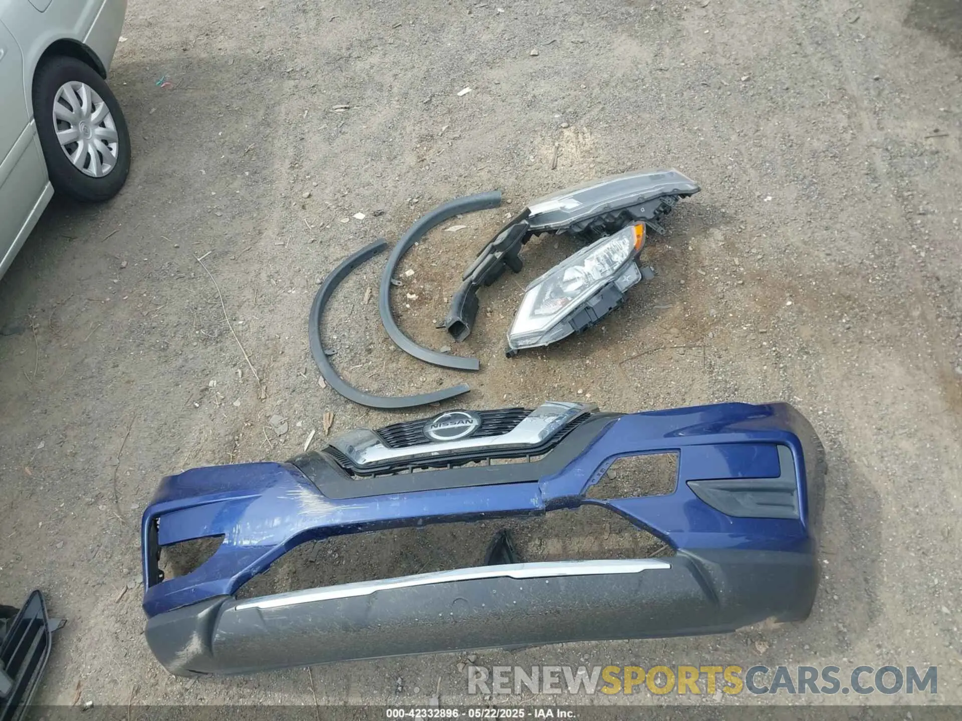 12 Photograph of a damaged car JN8AT2MT4LW042639 NISSAN ROGUE 2020