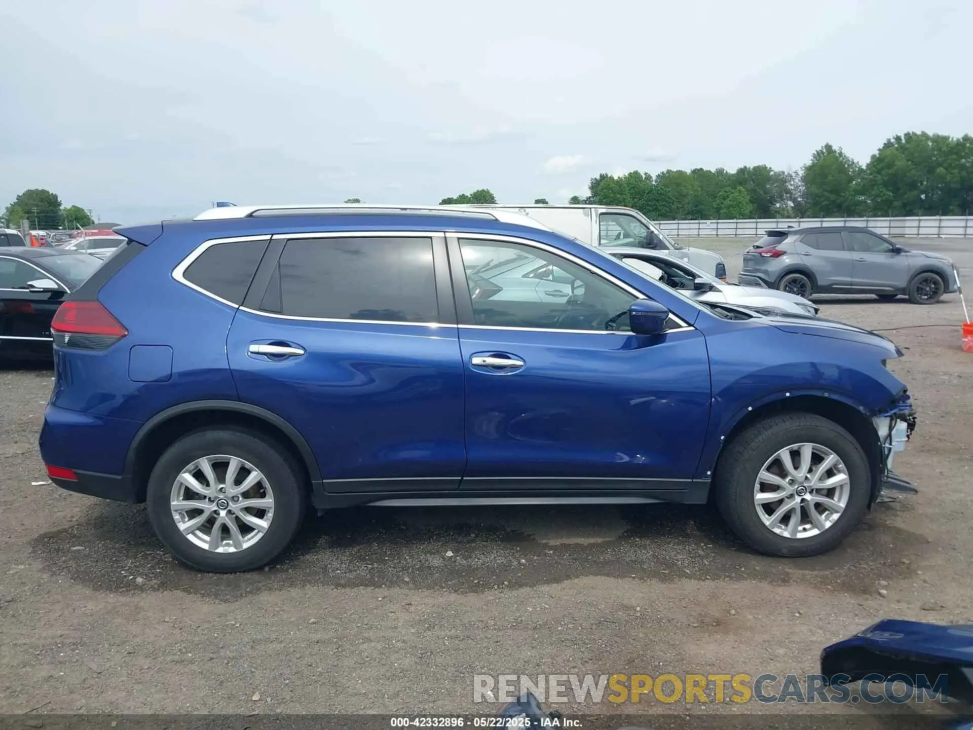 14 Photograph of a damaged car JN8AT2MT4LW042639 NISSAN ROGUE 2020