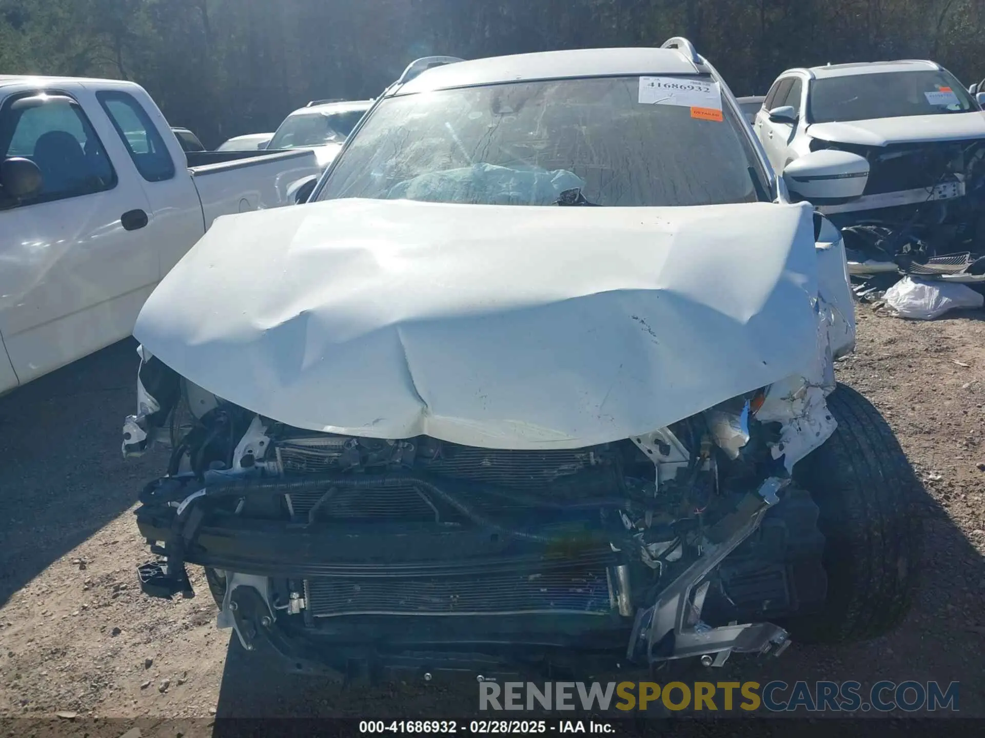 6 Photograph of a damaged car JN8AT2MT4LW043452 NISSAN ROGUE 2020