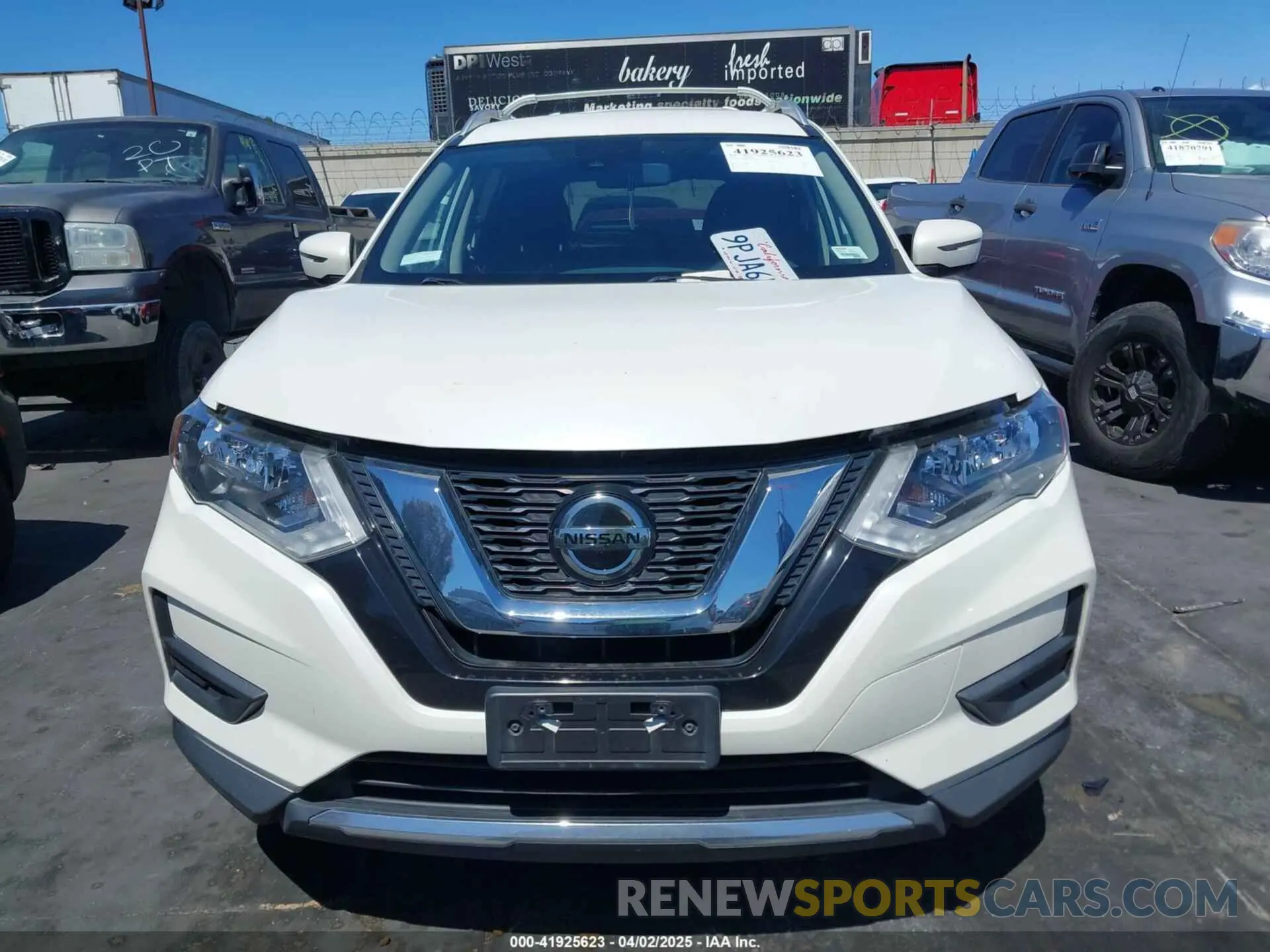 12 Photograph of a damaged car JN8AT2MT6LW003230 NISSAN ROGUE 2020