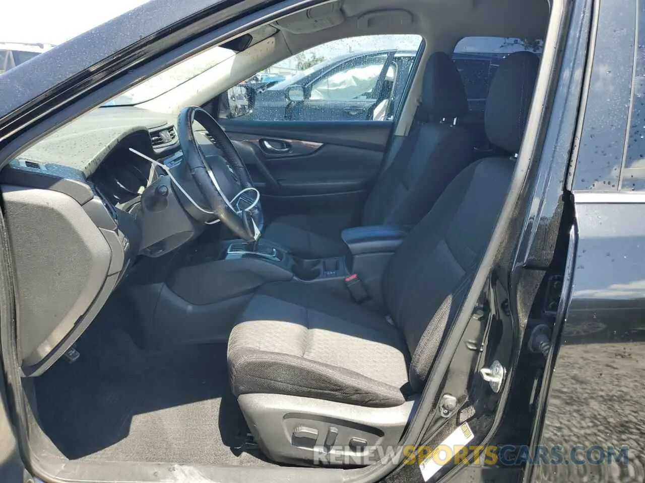 7 Фотография поврежденного автомобиля JN8AT2MT6LW012977 NISSAN ROGUE 2020