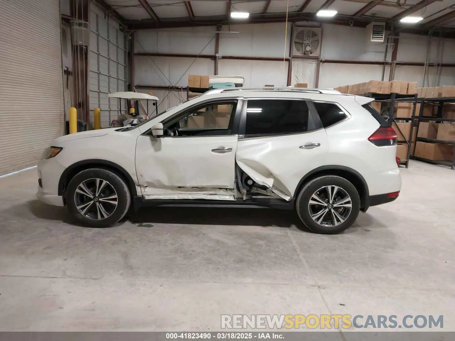 15 Photograph of a damaged car JN8AT2MT8LW005075 NISSAN ROGUE 2020